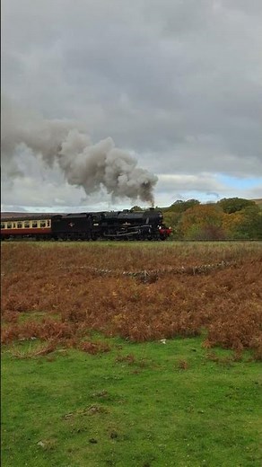 45428 Eric Treacy on an Autumn October Day on NYMR