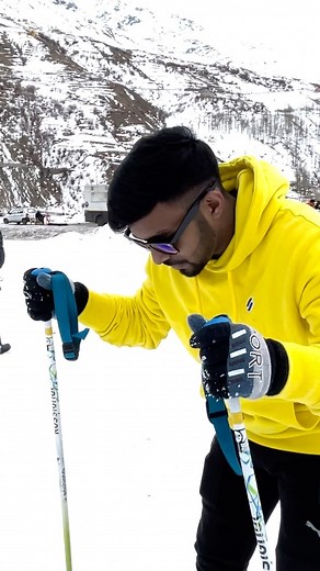 Techno | GAMER IN SNOW ✌️ Are you guys excited for “MANALI” vlog ? . #reel #snow #manali #ujjwalgamer #technogamerz | Instagram