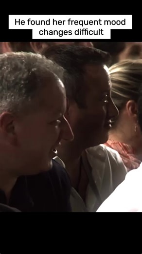 ⚡ “Tony Robbins teaches that lasting success is created by daily actions, not sudden breakthroughs.”