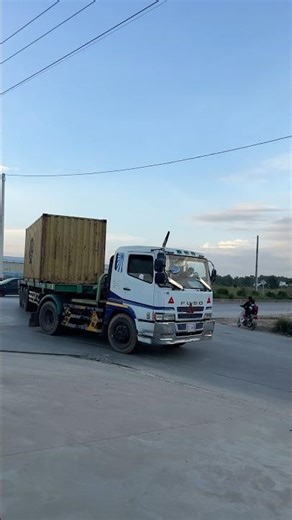 ⚠️ The Most Dangerous Curve for Heavy Trucks! #automobile #drivinglessons #truckdriver