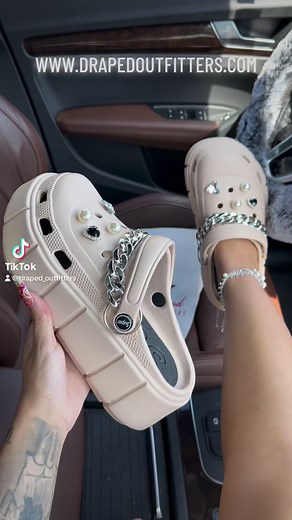 9.2K views · 116 reactions | Clog sandals with charms! #clogs #sandals #charms #crocs #crocsgang #shoes #shoeslover #shopping #facebookreels #viralvideo | Draped Outfitters | Facebook