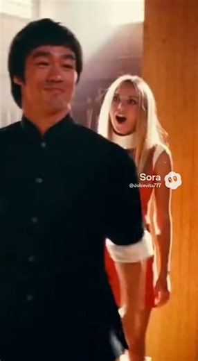 Sharon Tate Couldn't Believe What Bruce Lee Just Showed Her #martialarts #movie