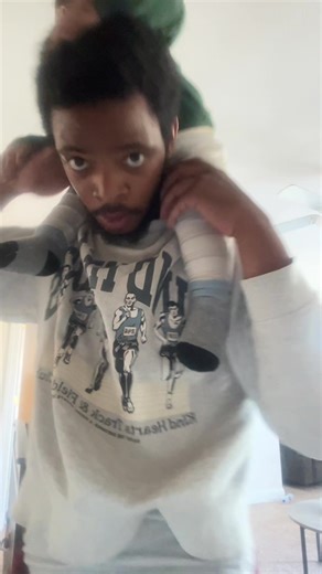 dudeelivin (@dudeelivin)’s videos with original sound - dudeelivin