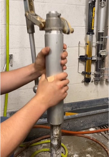 How to Disassemble a Seized Drywall Mud Pump