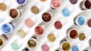 BALTIC DAY Intense Chameleon Mica Powder Set – 12 Hypershift Ultra-Fine Chrome Color Shift Pigments for Epoxy Resin, Tumblers, Nails, Paint & Soap Making