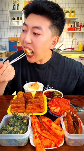 (Second part) Pork belly and kimchi are a perfect match #health #asmr #cute #happy #eating #fyp #hd
