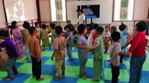 Grade 1 Music Time: Greeting with 'Hello'