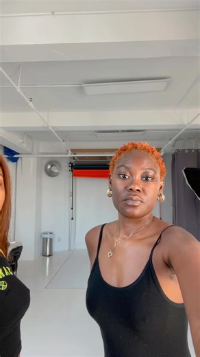 Shoot time! #nyfw #modellife #hireblackwomanphotographers