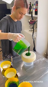 5.6M views · 71K reactions | Books, Classes, Food Colors: KseniaPenkina.Com  Glazing cakes during Christmas season with spider web effect using Haute Food Colors 殺 My mirror glaze recipe in Recette and PastryClass books. #foodcolors #glazing #mirrorglaze #pastryart | Ksenia Penkina Patissier | Facebook