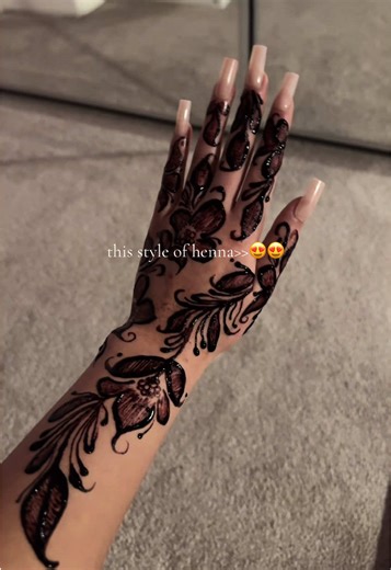 Creative Henna Designs for Eid Celebrations