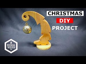 Turning SCRAP Wood into HOLIDAY DECOR!