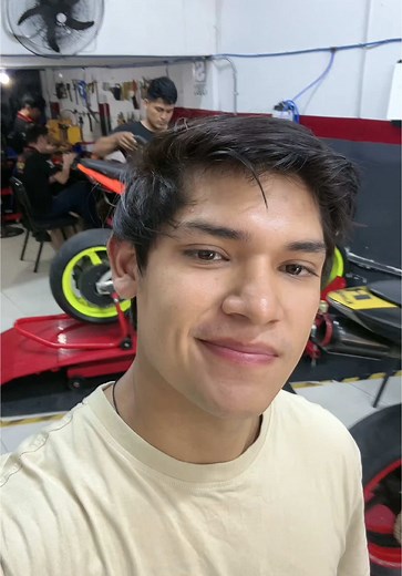 Adrenalina y Stunt en la Honda CBR 600