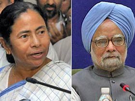 PM calls Mamata, but gets a firm 'no' on FDI