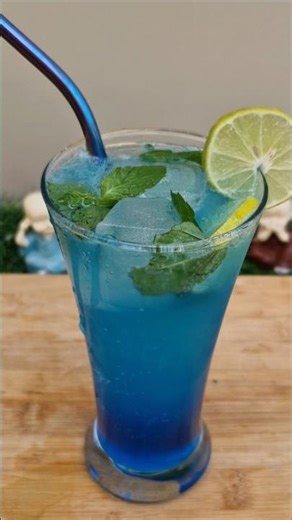 Mocktail Series Episode 1 - Blue Lagoon #mocktail #bluelagoon #drink #refreshingdrink #summer #food