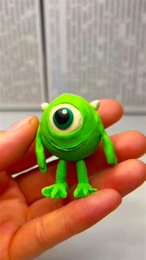 I Made Mike Wazowski Out of Clay… and He’s ADORABLE 😭💚