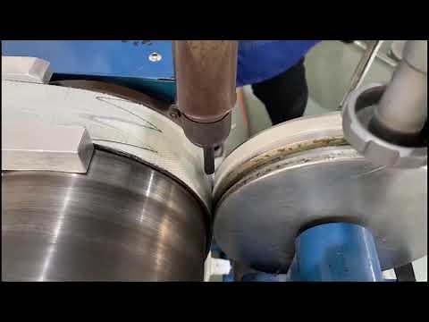 The process of conveyor belt guide strip weld