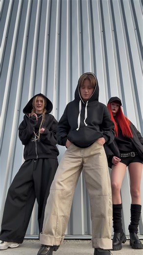 Baddies come baaack 🌨️ #엔아이디 #kpop #n_id