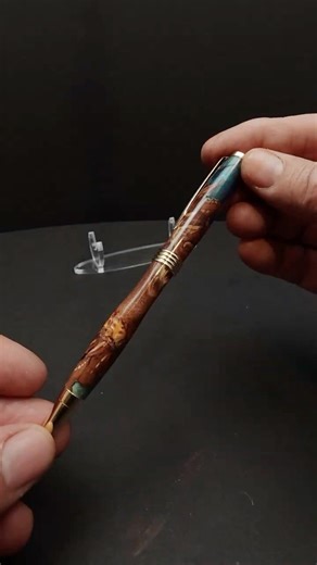 Watch This Resin Pen Take Shape