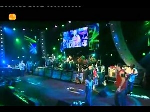 SANTANA LIVE Guajira VIDEO at MONTREUX 2004.flv