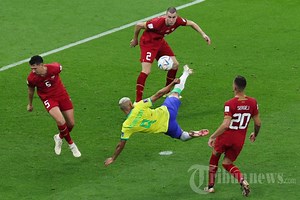 Salto Akrobatik Richarlison Terpilih Sebagai Gol Terbaik Piala Dunia 2022 - Tribunlombok.com