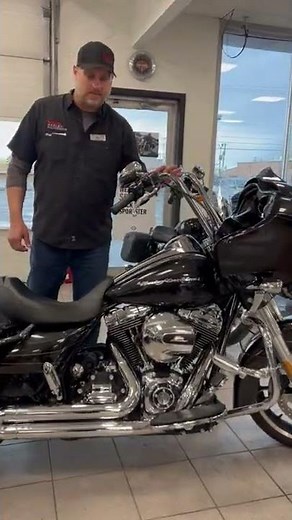 2016 Harley-Davidson FLTRXS - Road Glide Special | Walkaround