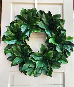 Magnolia Leaf Wreath: Classic Green Artificial Home Decor - Etsy