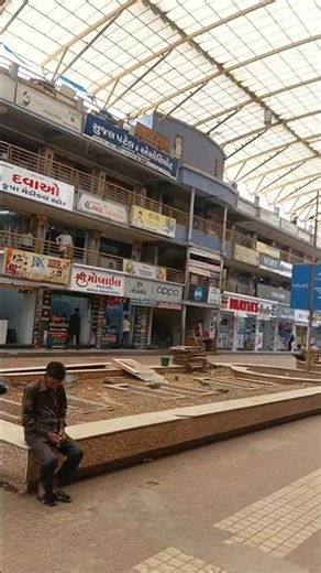 Explore Patan | 100 + Mobile Shops Ek Hi Market Me 😱📱