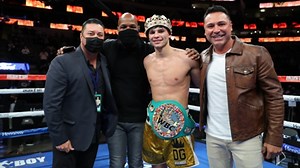 Is Oscar De La Hoya targeting Teofimo Lopez for Ryan Garcia? | DAZN News GB