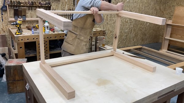 Release the Secrets to Perfect Lock Corner Joints Using Penetrating Tenon and Lock Wedge Techniques