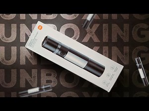 Illuminate your adventures with the Xiaomi Multifunction Flashlight 🔦🚗