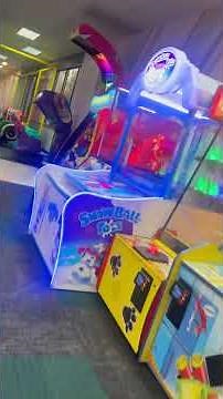 Chuck E. Cheese store tour