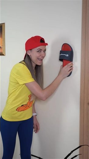 lOMG Super Giant SPIDER🕷️🕸️in room#shorts#funny