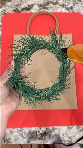 amazing DIY christmas hack!
