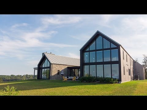 One Couple's Contemporary Coastal Retreat Celebrates Their Irish Roots