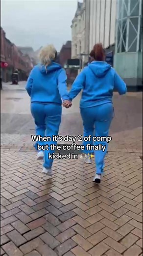 Tweedle Dee and tweedle dum #cheerleader #cheer #fyp #viral #cheerleaders