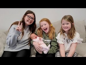 OUR FIRST FEW DAYS AT HOME WITH A NEWBORN!