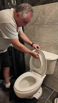 In the bathroom we go! Toilet seat & timer review!