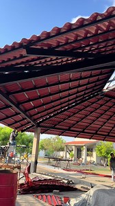 Techo hexagonal en Salina Cruz, Oaxaca: herrería y estructuras