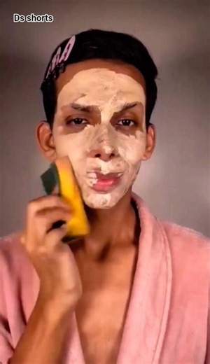 लड़का लड़की कैसे बन गया 😱😅 power of makeup | beauty product | #shorts #makeup #trendingshorts #yt