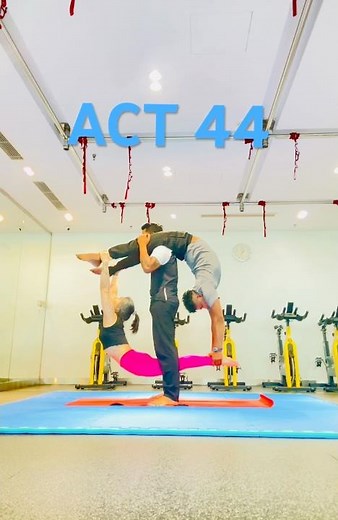 Acro yoga tutorial || basic to advance || #acroyoga #acrobatics #elitefitness #hochiminh #vietnam