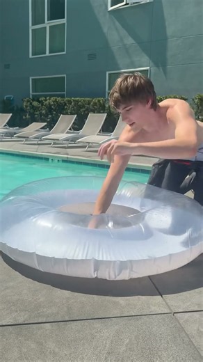 Day 3 - Spider-Brett’s journey to 100k subs! Then time for the pool splash!