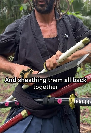 Zoro’s SANTORYU 3 Sword Style in Real Life 🏴‍☠️ #onepiece #zoro #onepiecenetflix #onepiecezoro