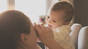 Le 8 verità che le neo-mamme non dicono