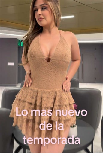 ❤️llegó este hermoso vestido en tela strech ya disponible en nuestra tienda de mayoreo 👉🏻estamos localizados en Los Ángeles California en el distrito de la moda o compra directo en línea @fashiongo.net/leyvasusa