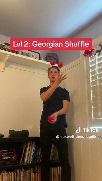 Here’s some “Claw” Juggling Tricks you should learn this Christmas! 🎅 #juggling #juggler #juggle #jugglingtutorial #partytricks #viralvideo