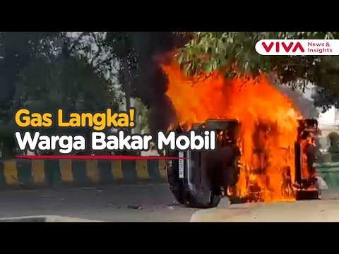 As Cost of Living Soars, Labor Protests Turn into Riots in India