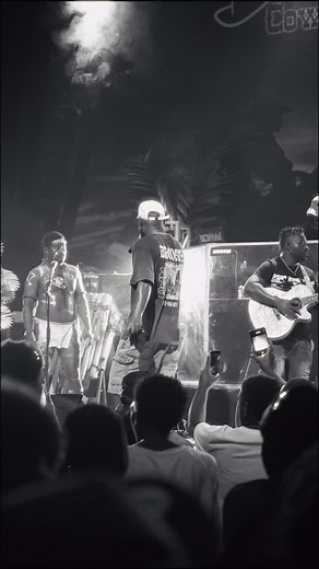 SEAN RII performing “KALINA” at LIT & LIVE SHOW 🔥 • • • #solomonislands #reelsinstagram #reels #videography #music #seanrii #fyp | Te Amo Xposure