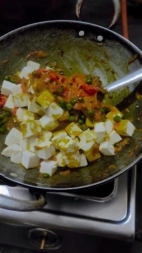Dhaba style testy paneer recipe kaise banaye | matar paneer ki recipe #shorts #paneer #food