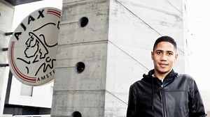 23K views · 1.3K reactions | He's turning ퟰퟬ y/o today...  Happy birthday, Steven Pienaar! 拾 | AFC Ajax | Facebook