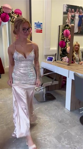 Explore Stunning Slinky Dresses for Special Occasions